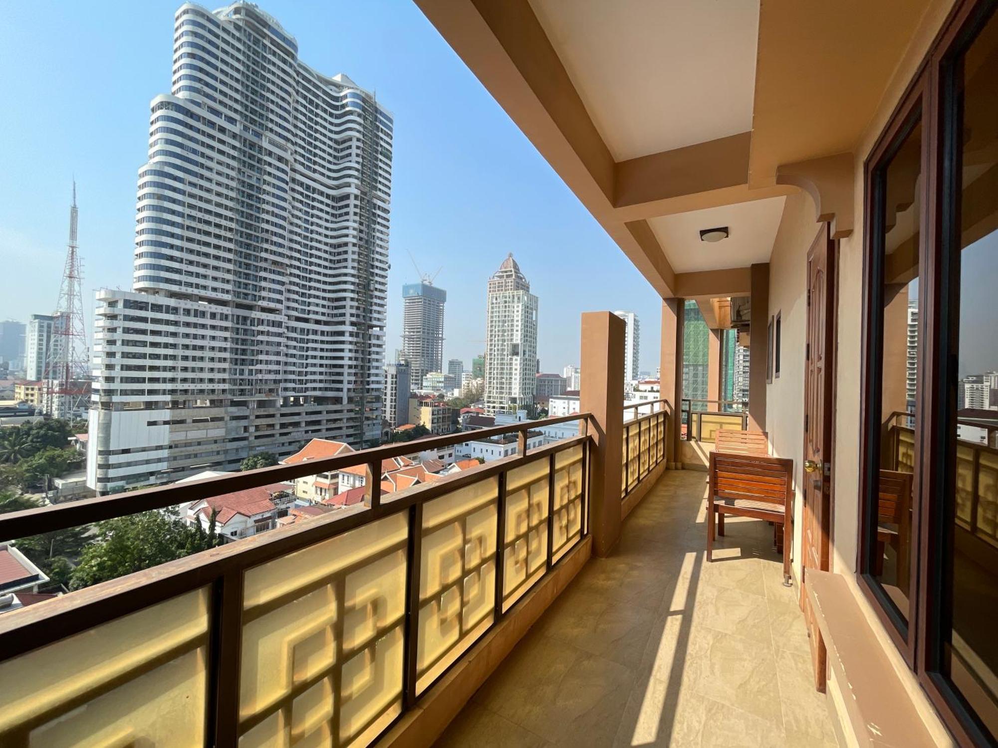 Hamptons Apartments Пном Пен Екстериор снимка